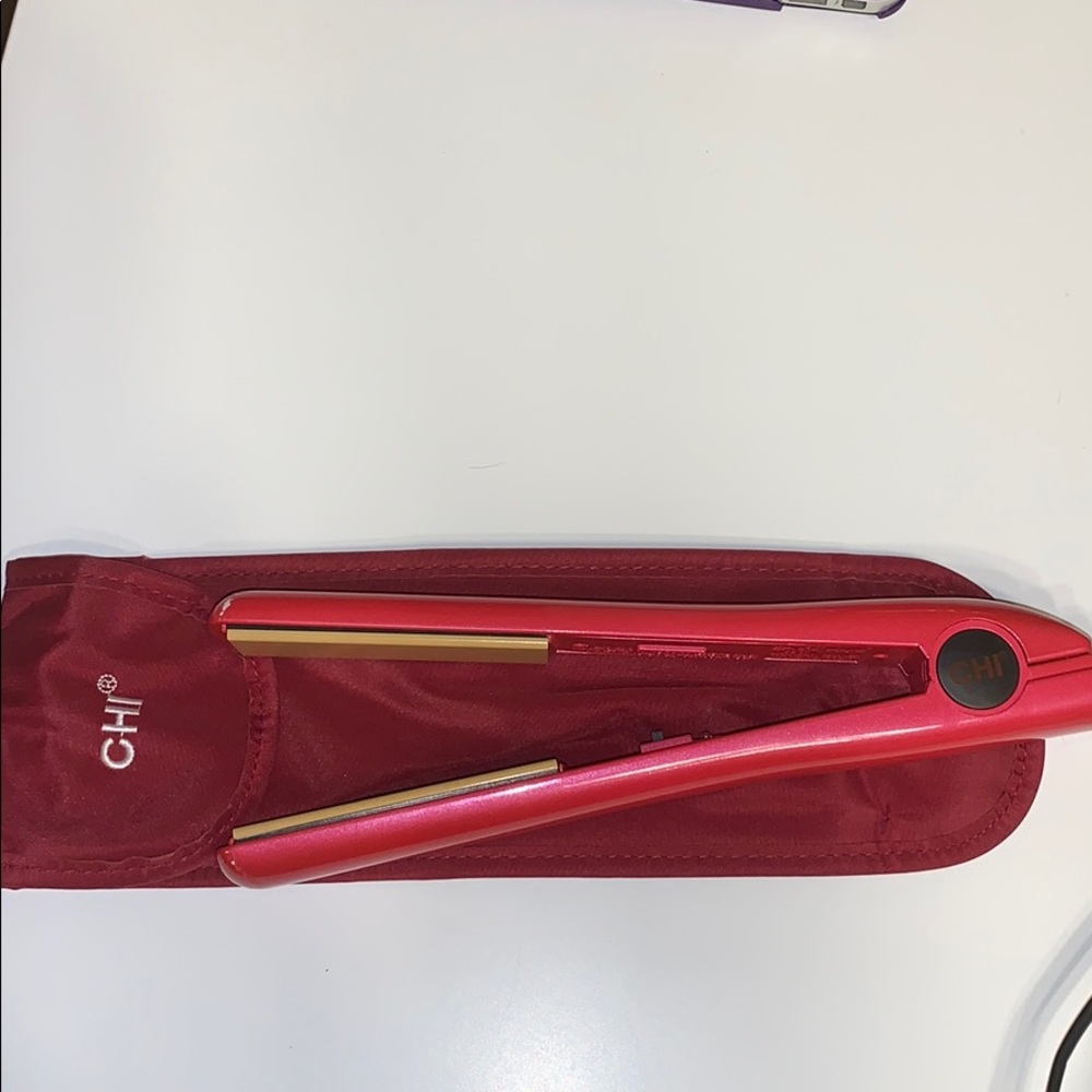 CHI straightening iron and travel case